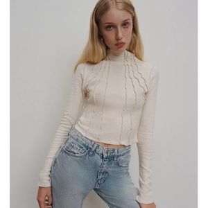 Sunday seamed turtleneck